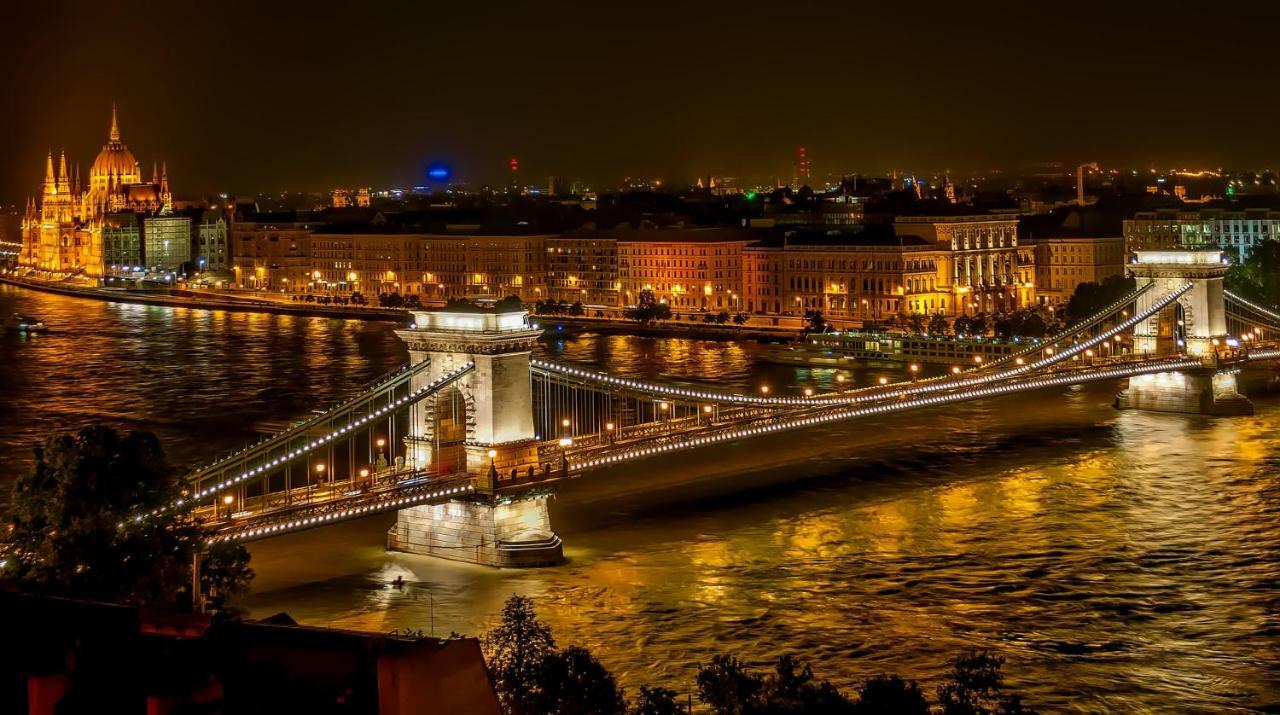 Wess11 Budapest Downtown Esterno foto